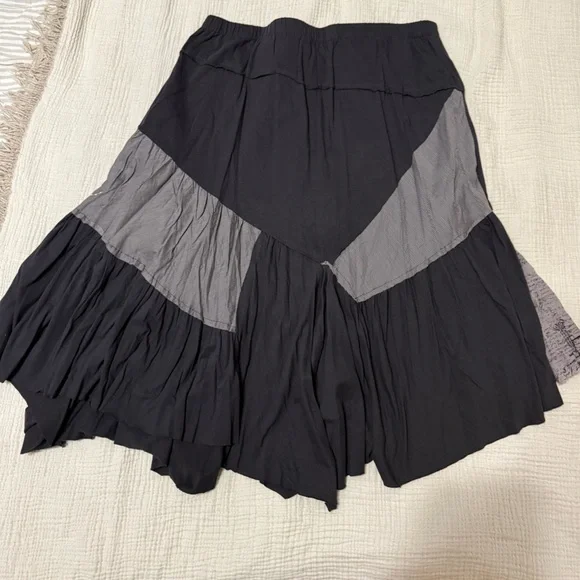 Joe Browns Asymmetrical Skirt Blacks Greys Sz 14 - Picture 6 of 9
